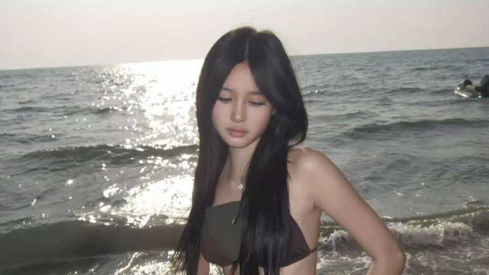 钟丽缇小女儿晒照，暴露了姐姐的隐私