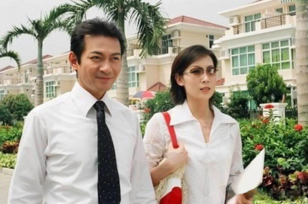 前TVB当家花旦罕见亮相,嫁百亿富商息影25年,如今状态令人惊叹