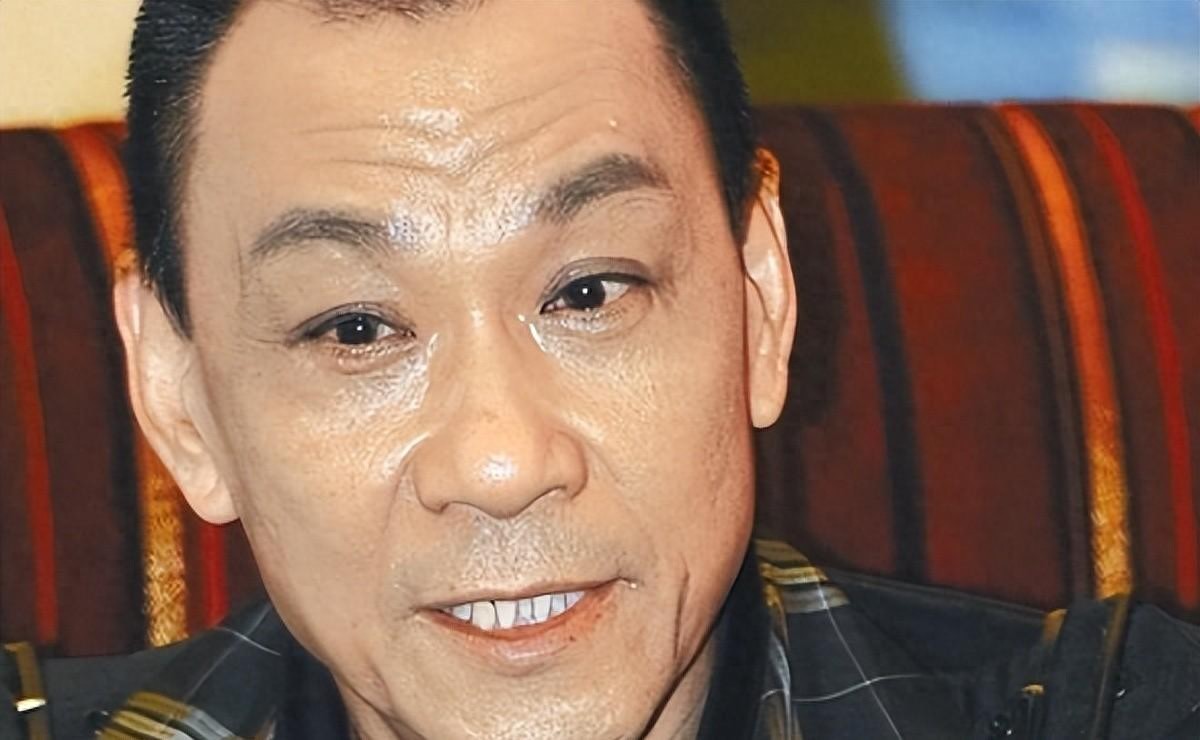 王学圻近况曝光，才明白为何对簿公堂，也要和结婚40年的发妻离婚