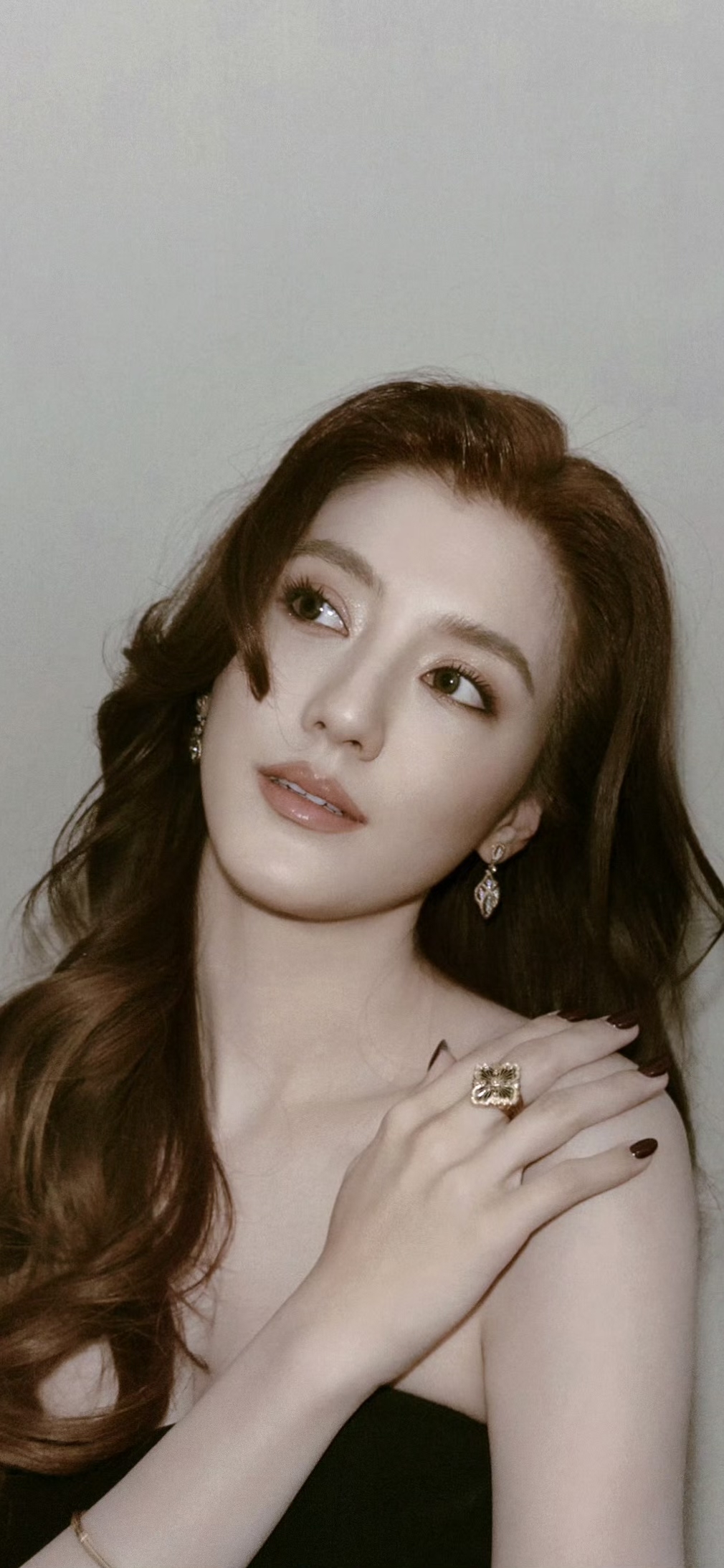 美女壁纸第4918期—吴千语