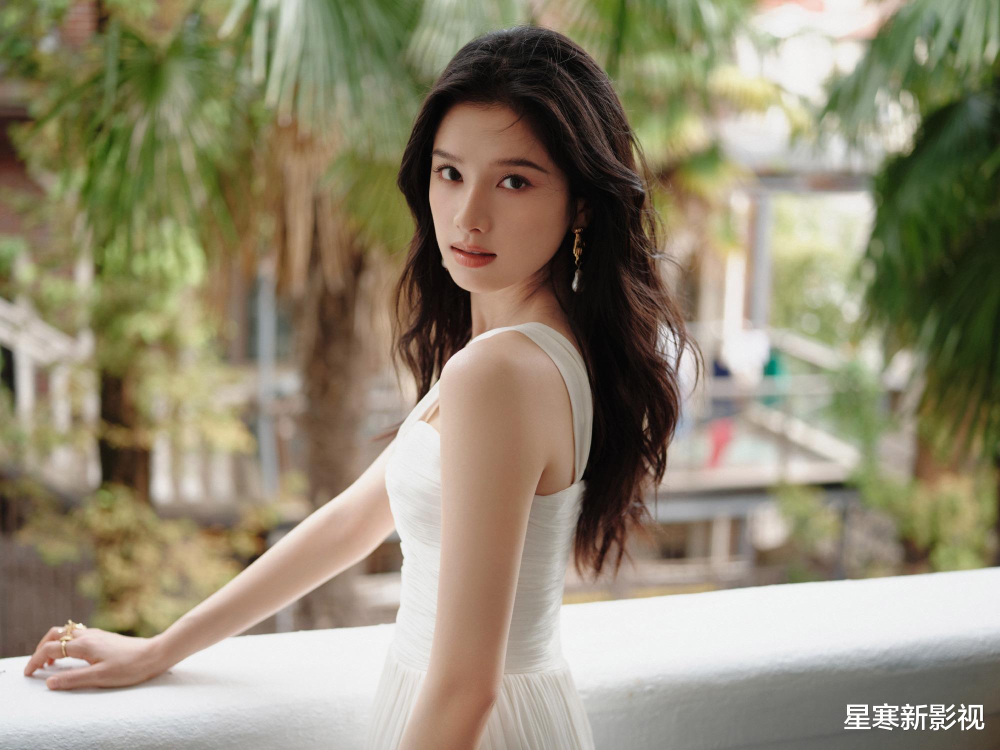 李现又要拍偶像剧了，女主还是张婧仪，太期待这组合了！