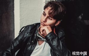 爸妈为了找我回家散尽家财住桥洞，我却冷眼旁观，只因这是我断亲的第十年