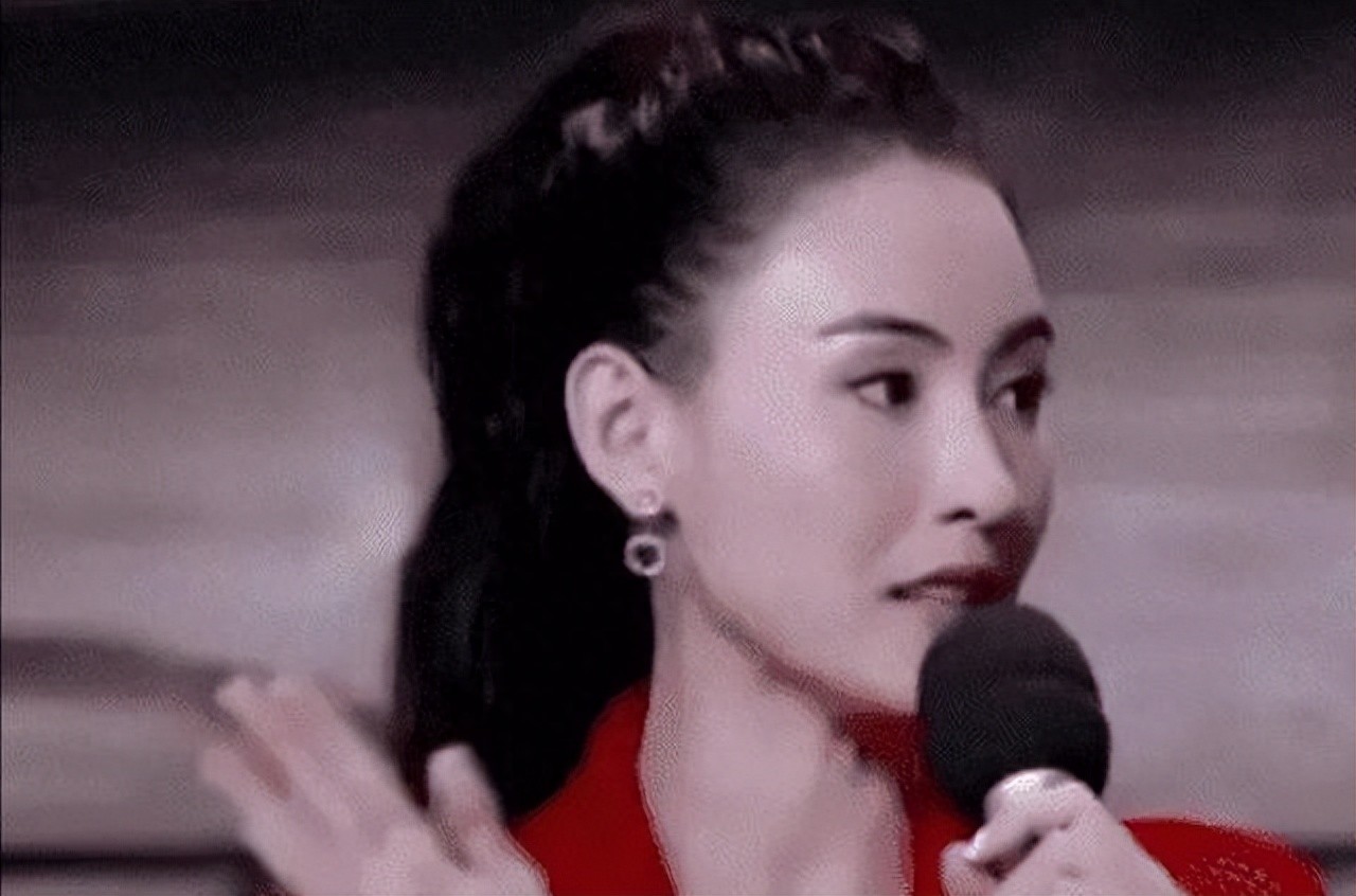 狐狸尾巴藏不住，撒谎成性、风流潇洒的张柏芝，被陈晓东撕下体面