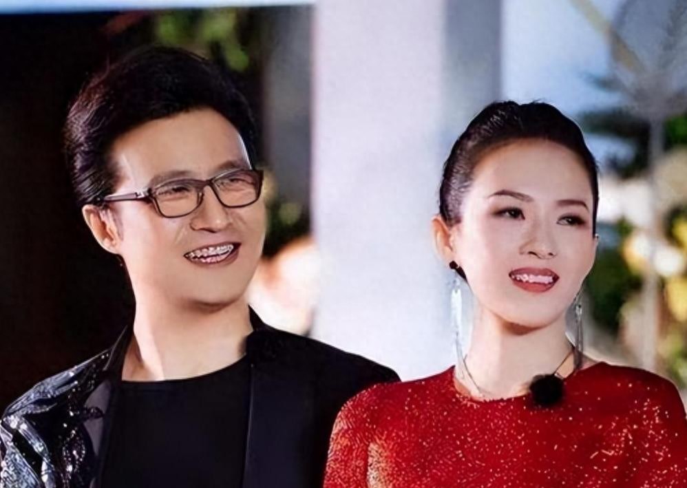 汪峰也没想到，距离过年仅剩5天，46岁章子怡高调官宣了喜讯！