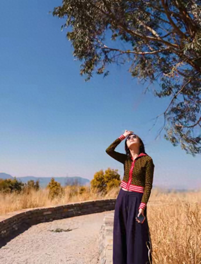 李亚鹏父女云南团聚,海哈金喜带夏夏去他民宿,不复婚关系也很亲