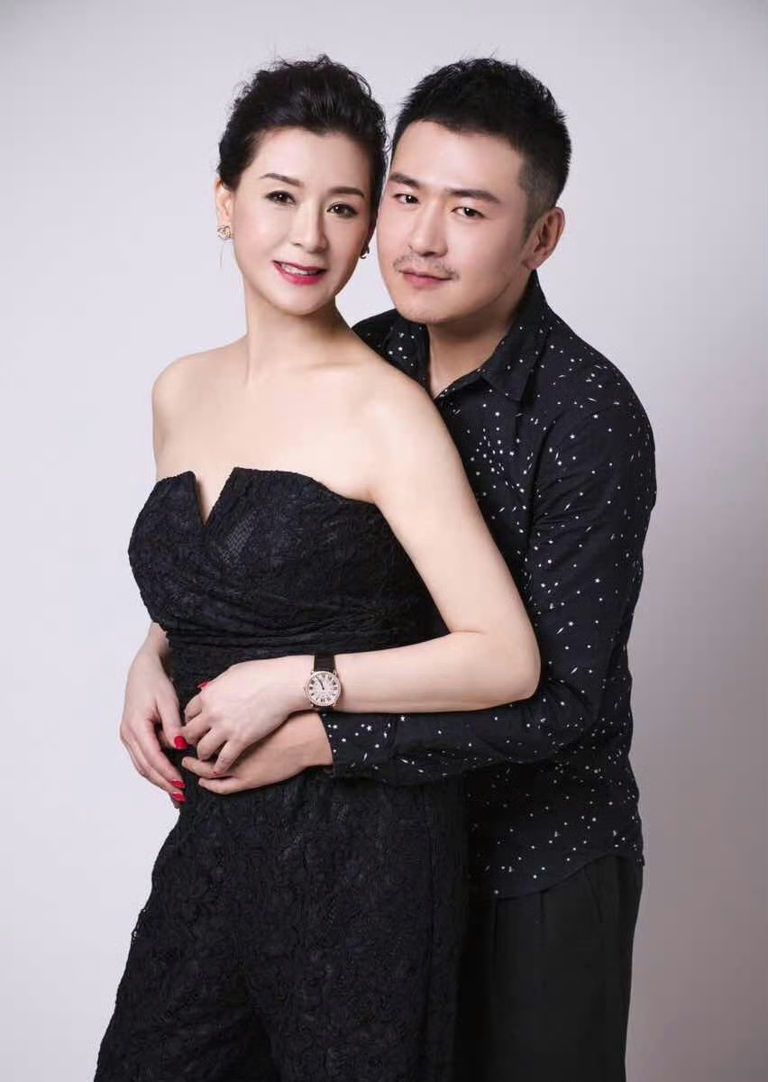 她与富商生了3个女儿，60岁了依旧未婚
