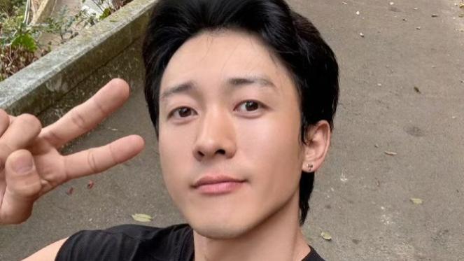 姚晨侯雯元同步发文辟谣，网传恋情引全网热议，背后真相水落石出