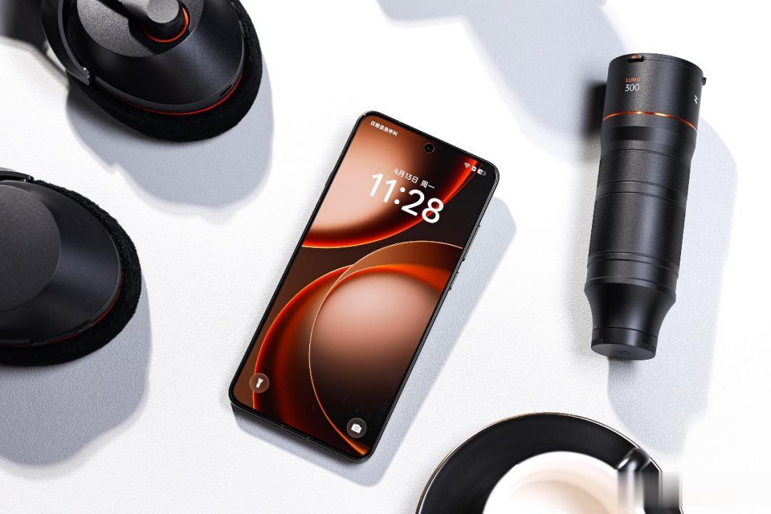 從質感到設計都是純正哈蘇味 OPPO Find X9 Ultra圖賞