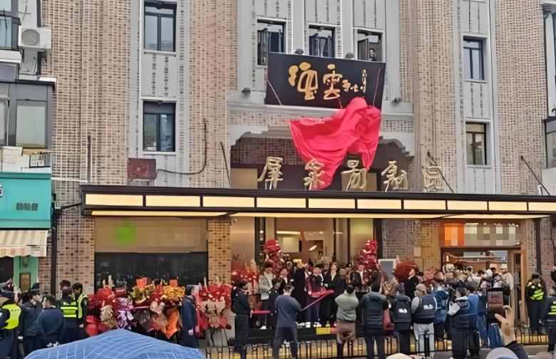 被相声大佬怒斥仅半月，岳云鹏现状曝光，事实证明郭德纲没看错人