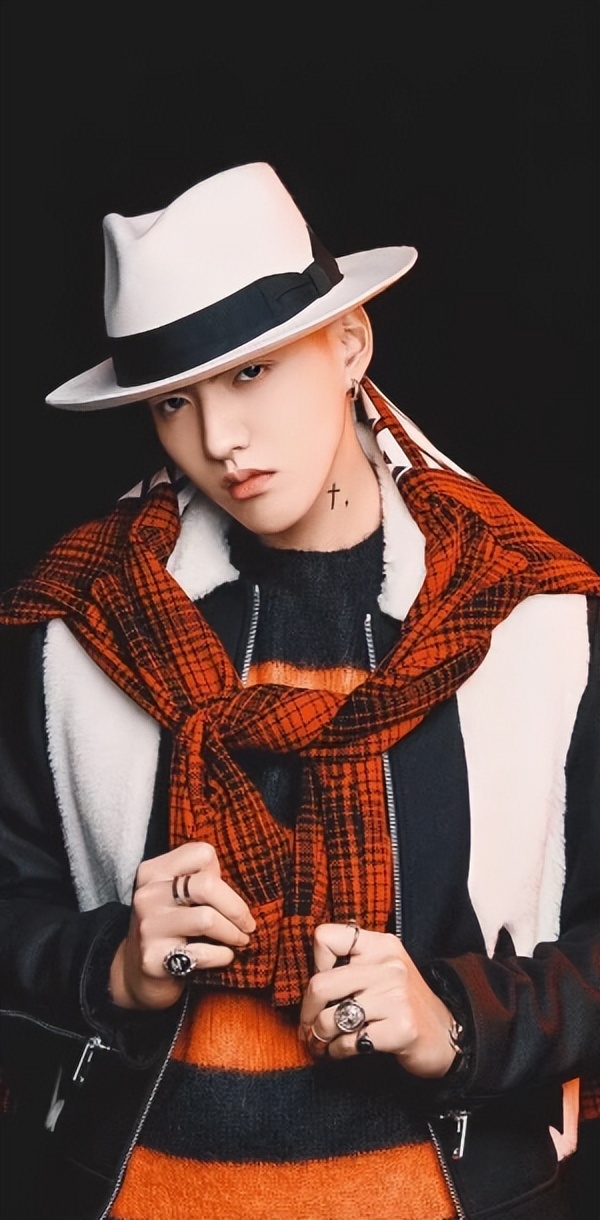 亲手送吴亦凡进监狱5年后，法院出手，都美竹迎噩耗，饭碗恐不保