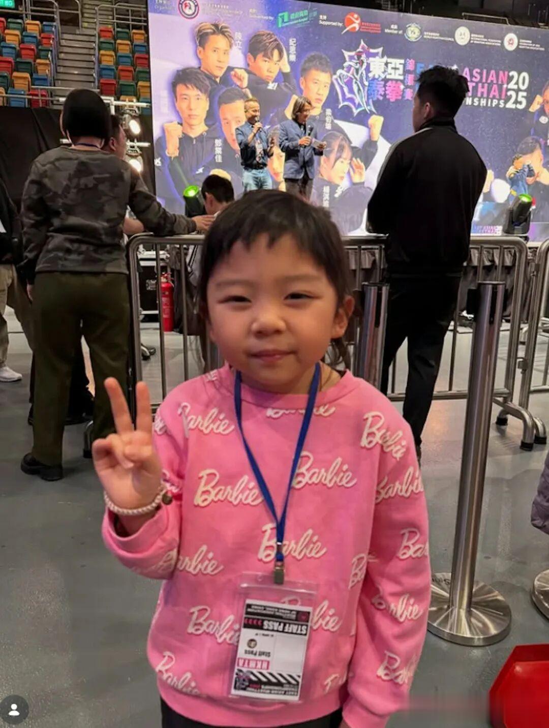 6岁女儿疑遭陌生人侵犯？TVB男星夫妇发声：女儿在公园被摸