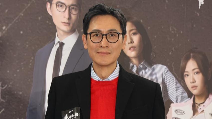 57岁马德钟自曝患强直性脊柱炎，无法根治或致死亡，否认因病离巢