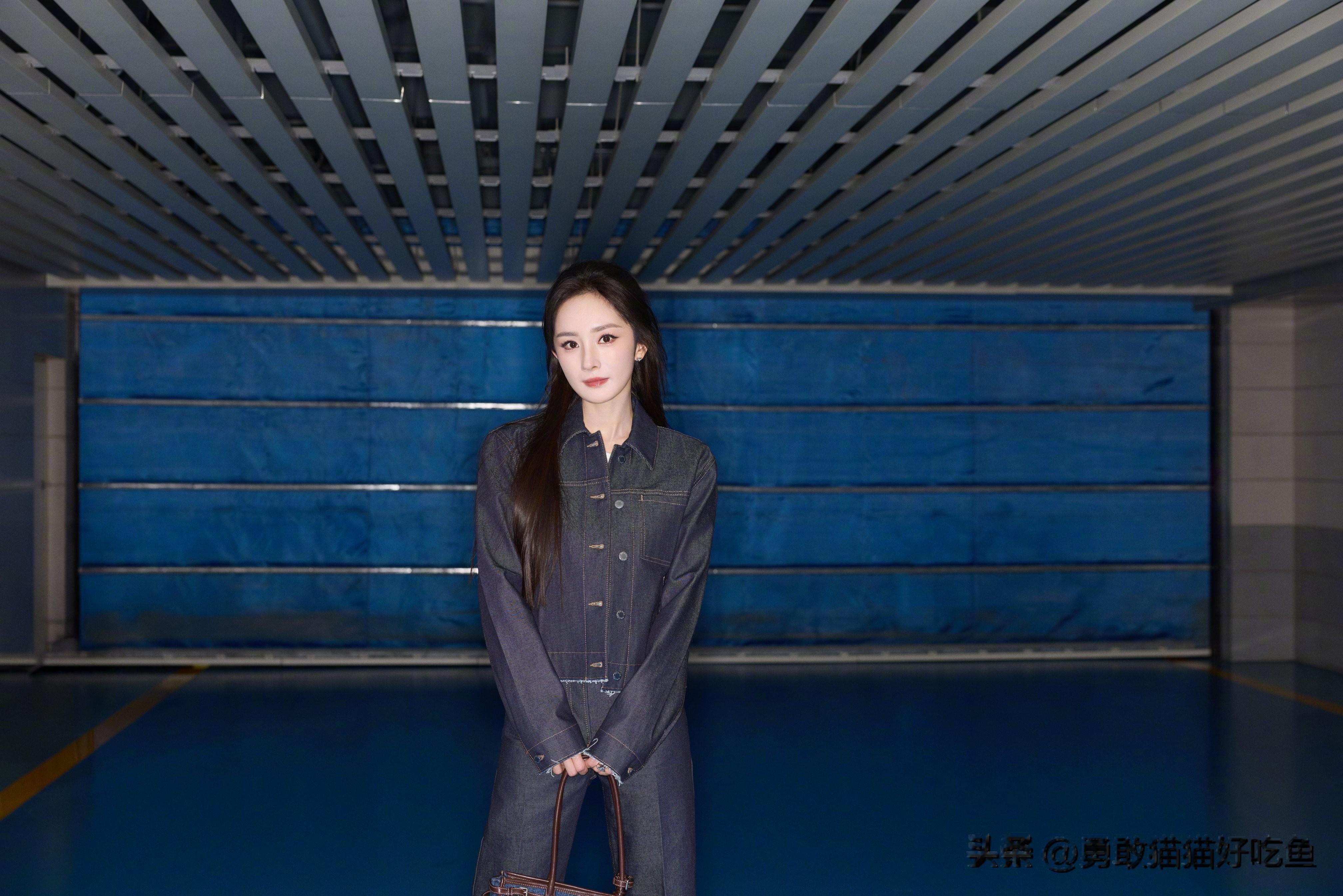 杨幂分享图片