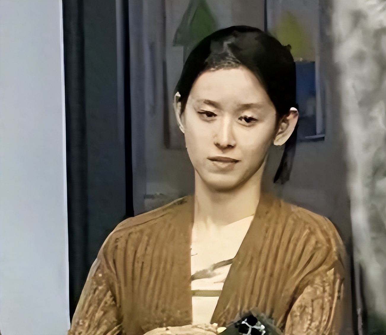 刘强东的老婆章泽天，生了3个娃还能保持这身材，确实厉害