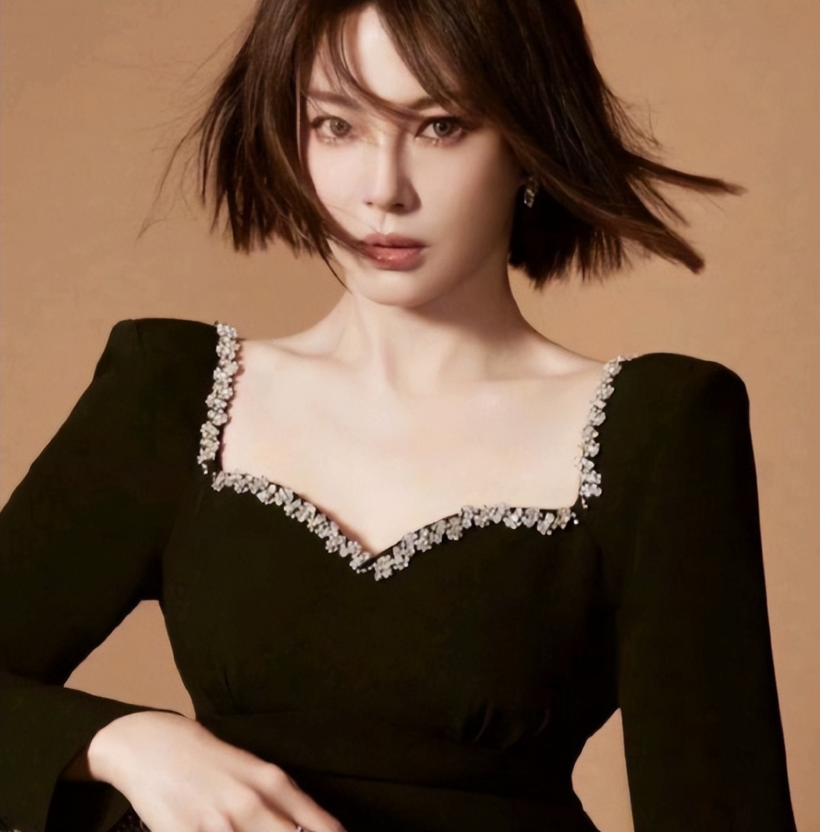 实名举报两月后,张雨绮被曝怀孕,葛晓倩的回应没给她留一丝体面