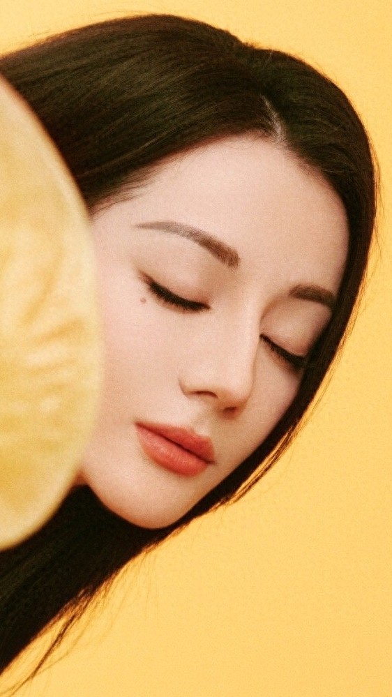 美女壁纸第4685期—迪丽热巴