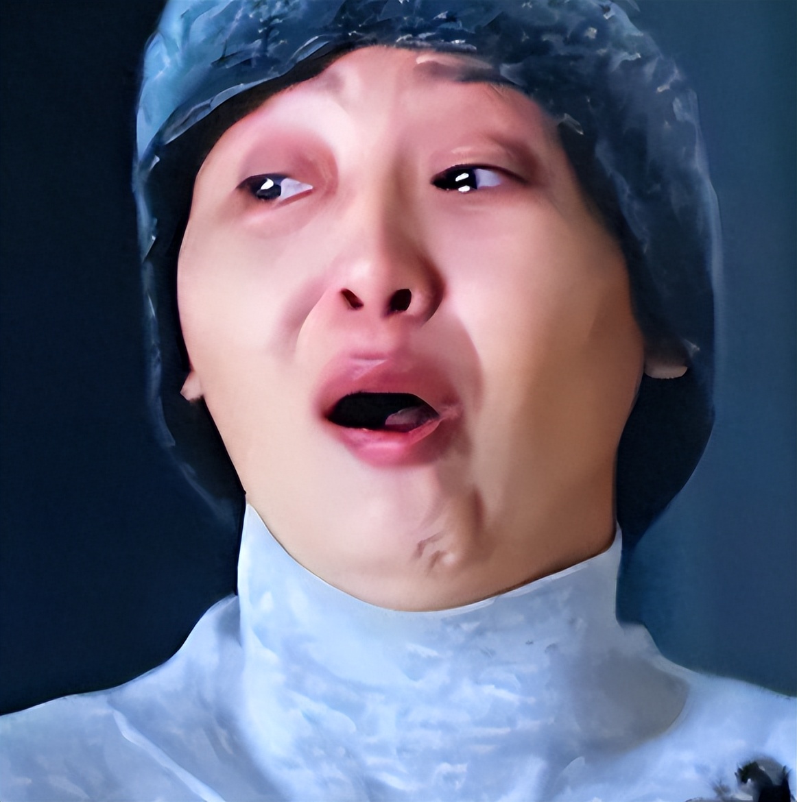 与徐帆离婚传闻仅7月,冯小刚贴脸养女徐朵,荒唐的事还是发生了