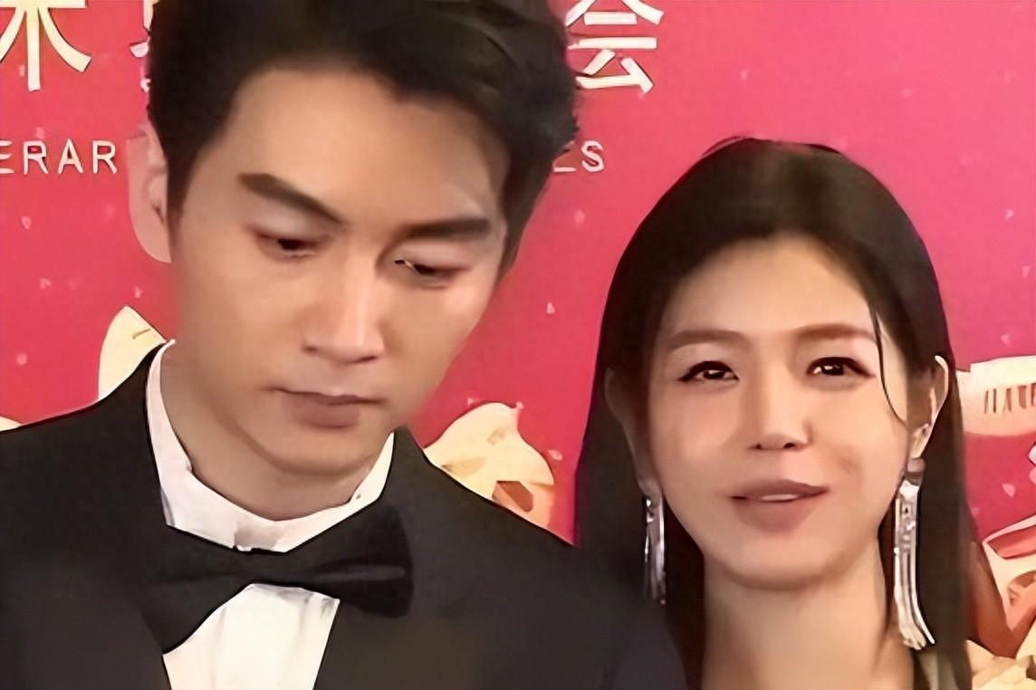 离婚仅1年，这次高调示爱陈晓的赵樱子，没给陈妍希留一丝体面
