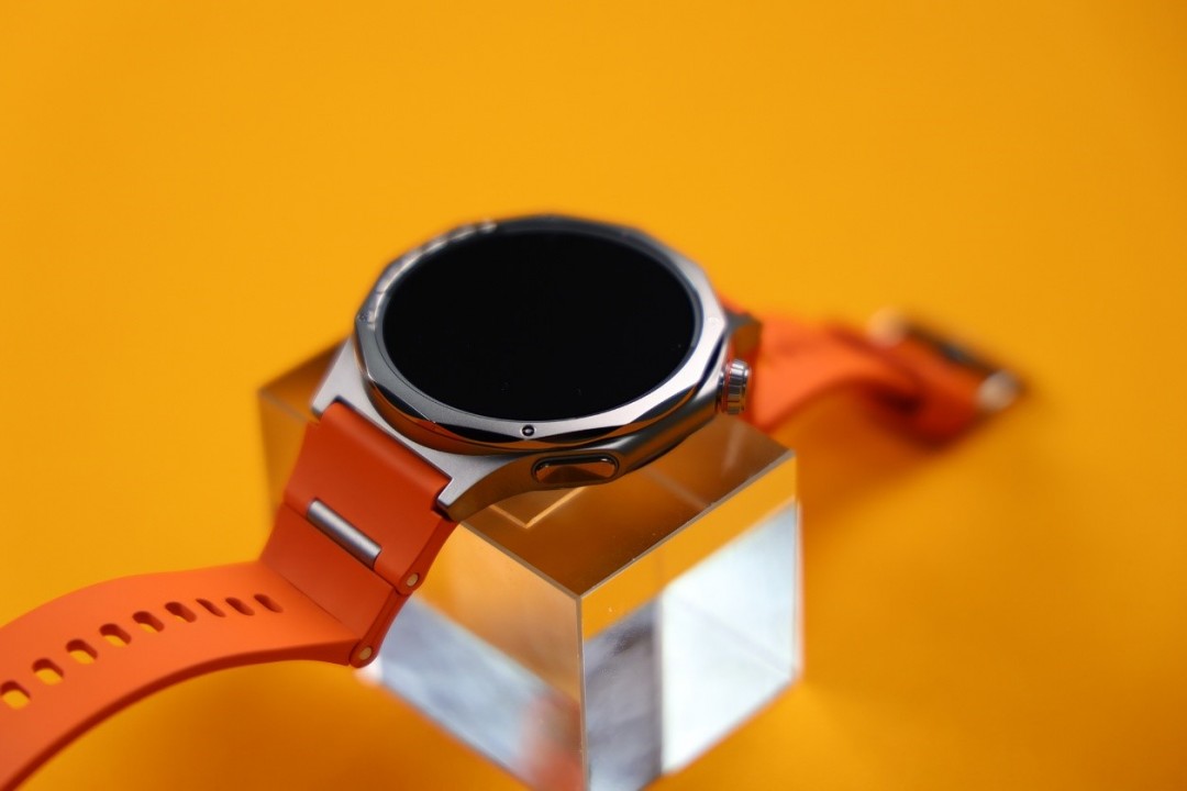 全鈦旗艦長續航拉滿 OPPO Watch X3 解鎖全場景腕上自由