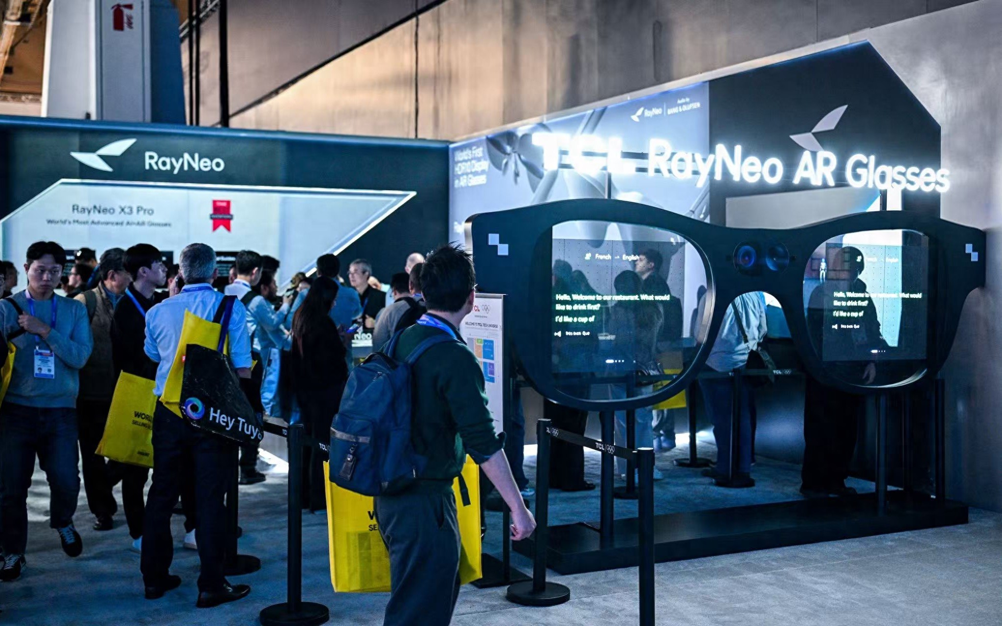 ?CES觀察｜智能眼鏡群雄逐鹿，清潔電器進化“具身智能”