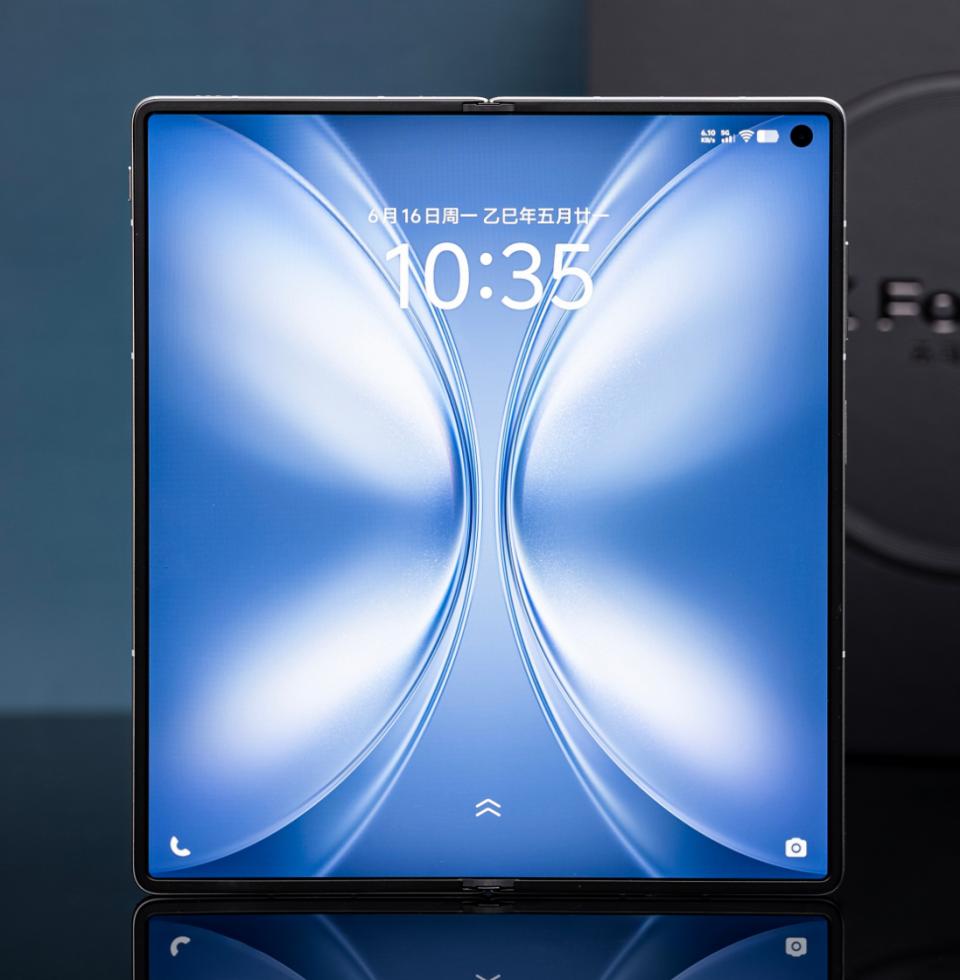 vivo X Fold6配置全曝！驍龍8至尊版+2億長焦，友商大折疊壓力大了