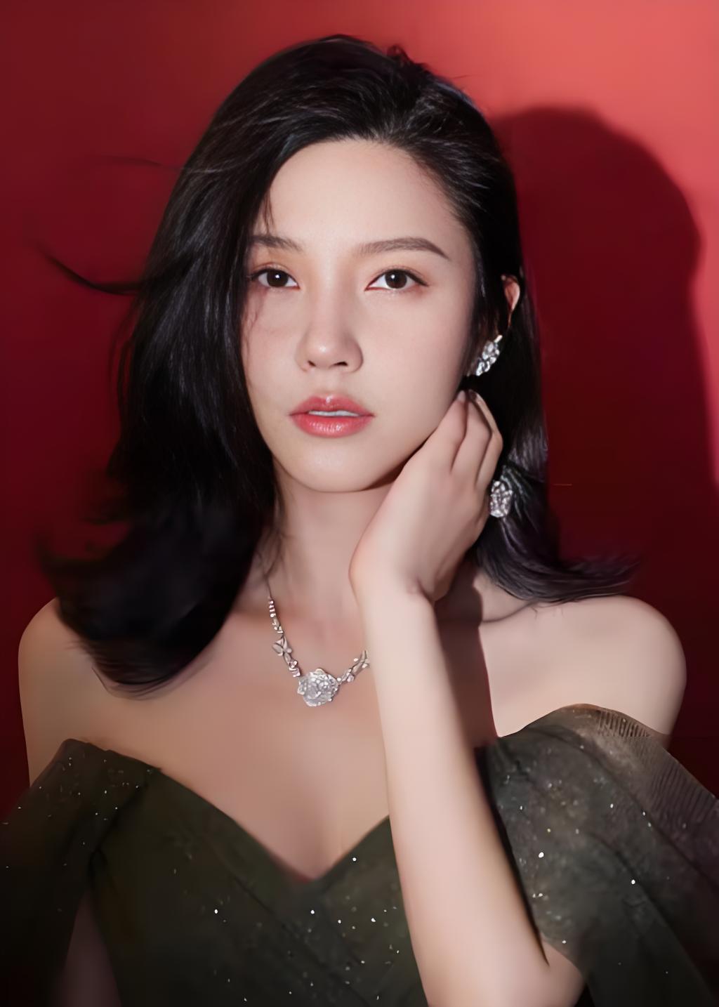 美女壁纸第5042期—杨子姗