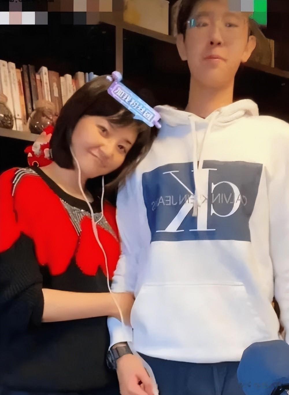 与大8岁领导闪婚，婚后分居多年，51岁的方琼如今过得幸福吗？