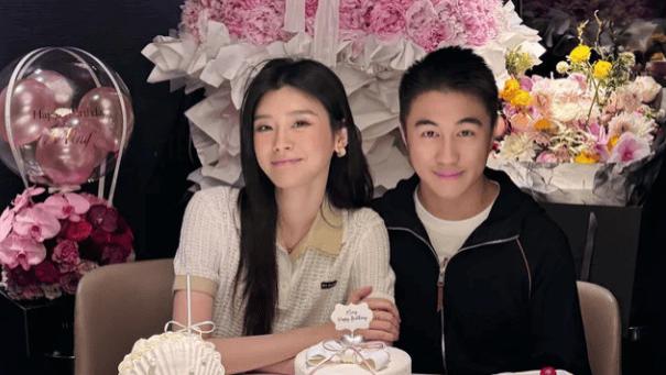 奚梦瑶素颜在香港吃饭！