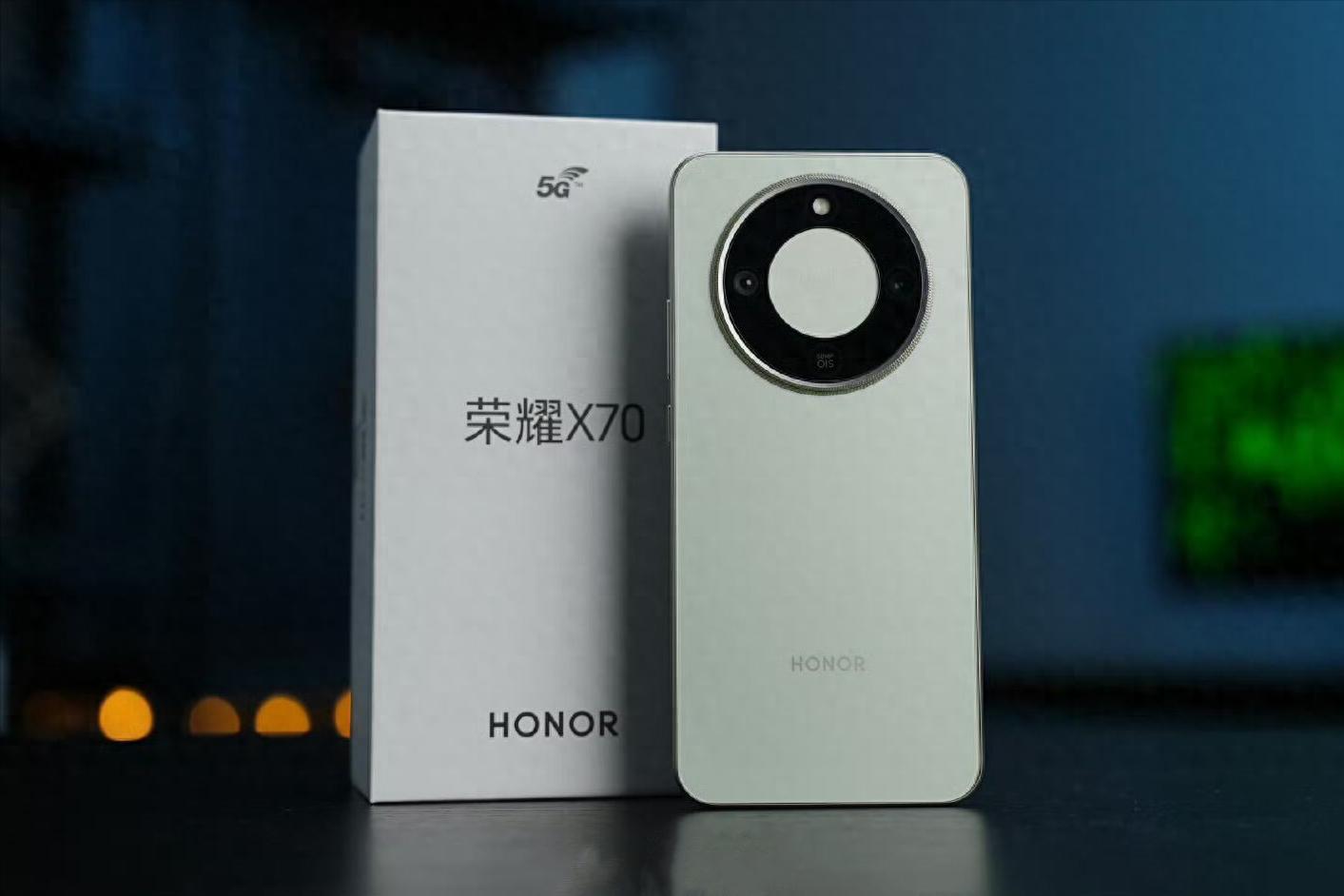 榮耀旗下的“銷量王”！2.5米抗摔+超窄直屏+8300mAh，售價1189元