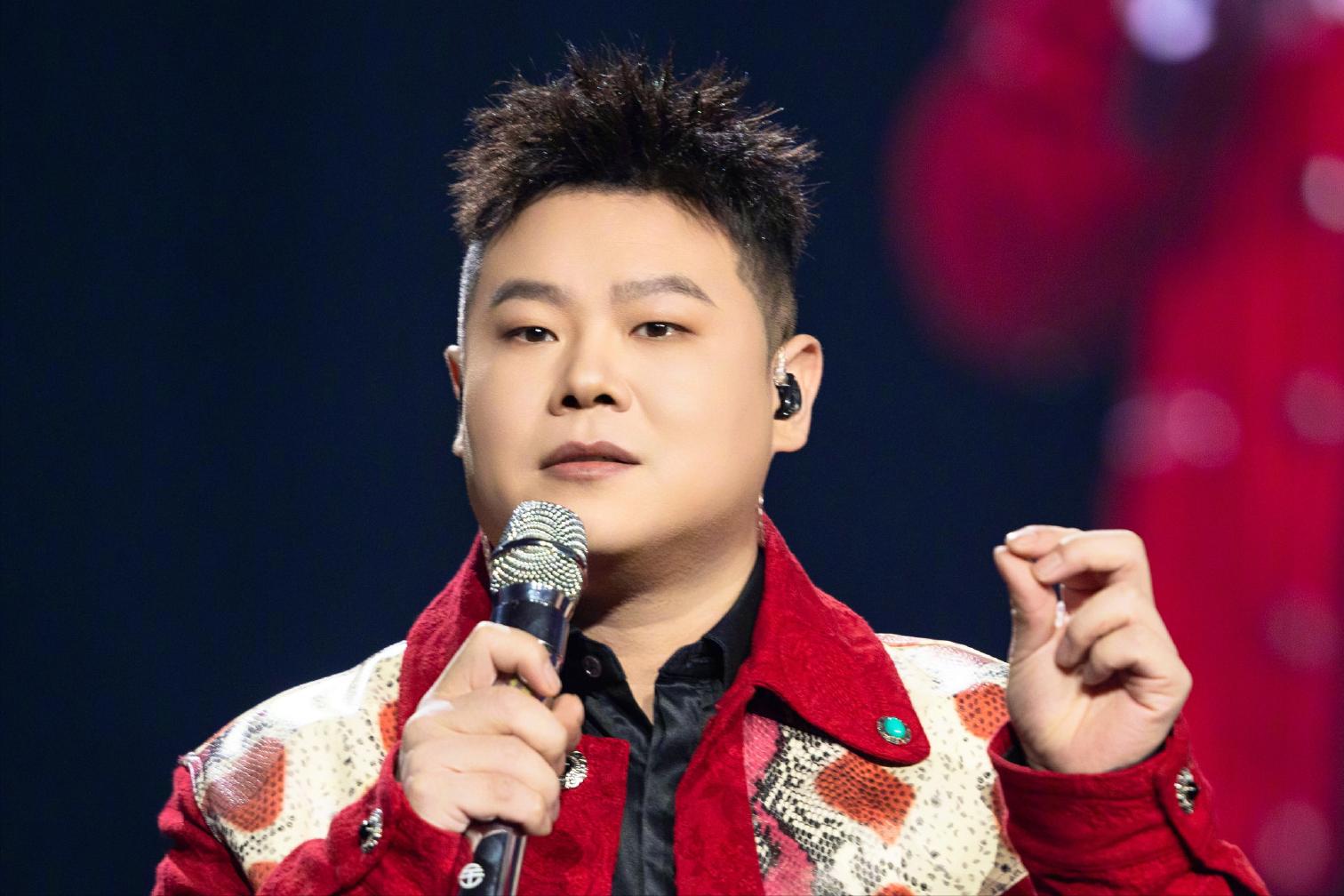 钱赚够了，名声没了，谢娜开演唱会迎来全网骂潮，刘烨当初没说谎