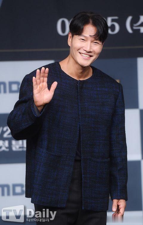 金钟国首次透露「圈外嫩妻」相识过程