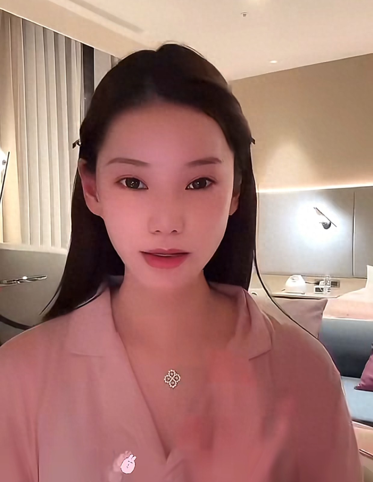 产后26天回家！马筱梅给儿子开账号、定名字，张兰输了