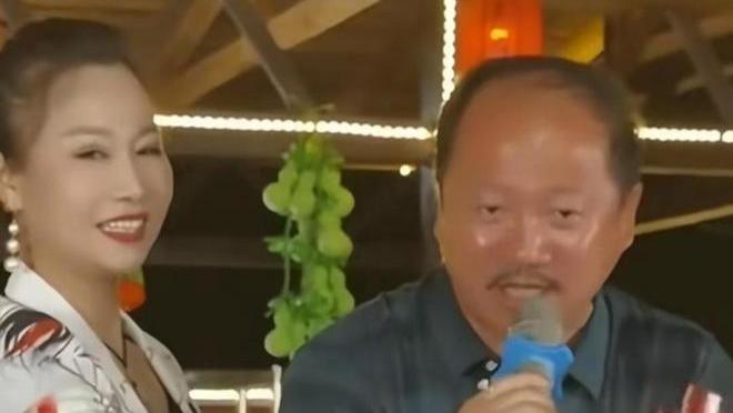 唐鉴军直播说漏嘴：闫学晶在东北圈里稳坐头把交椅的根本原因