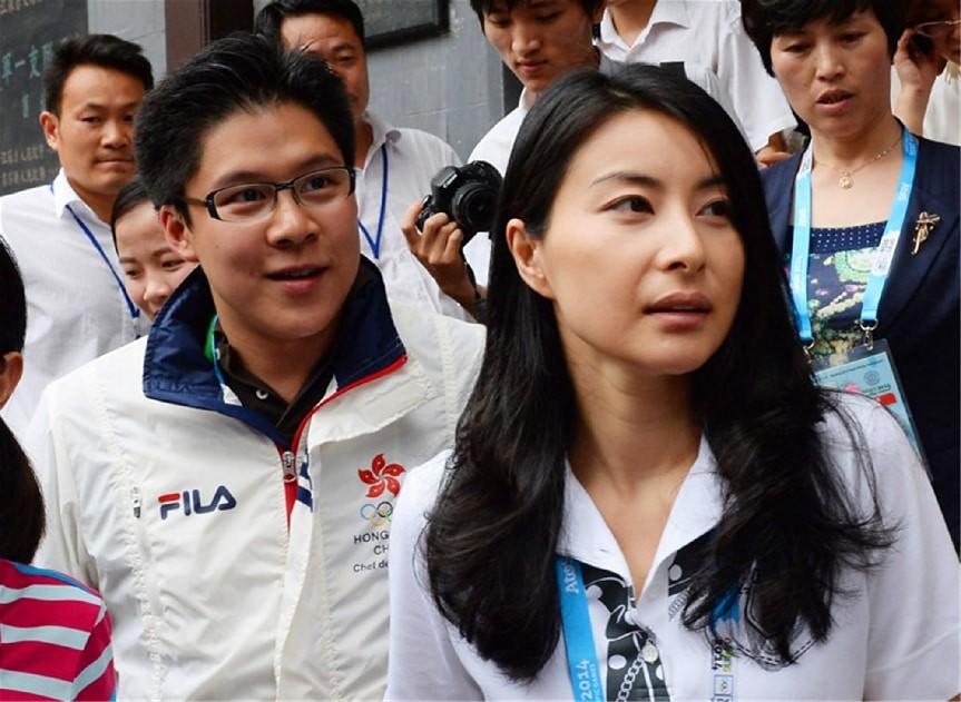 不到72小时4大瓜，代孕出轨、代言暴雷、欠税，郭晶晶也“遭殃”