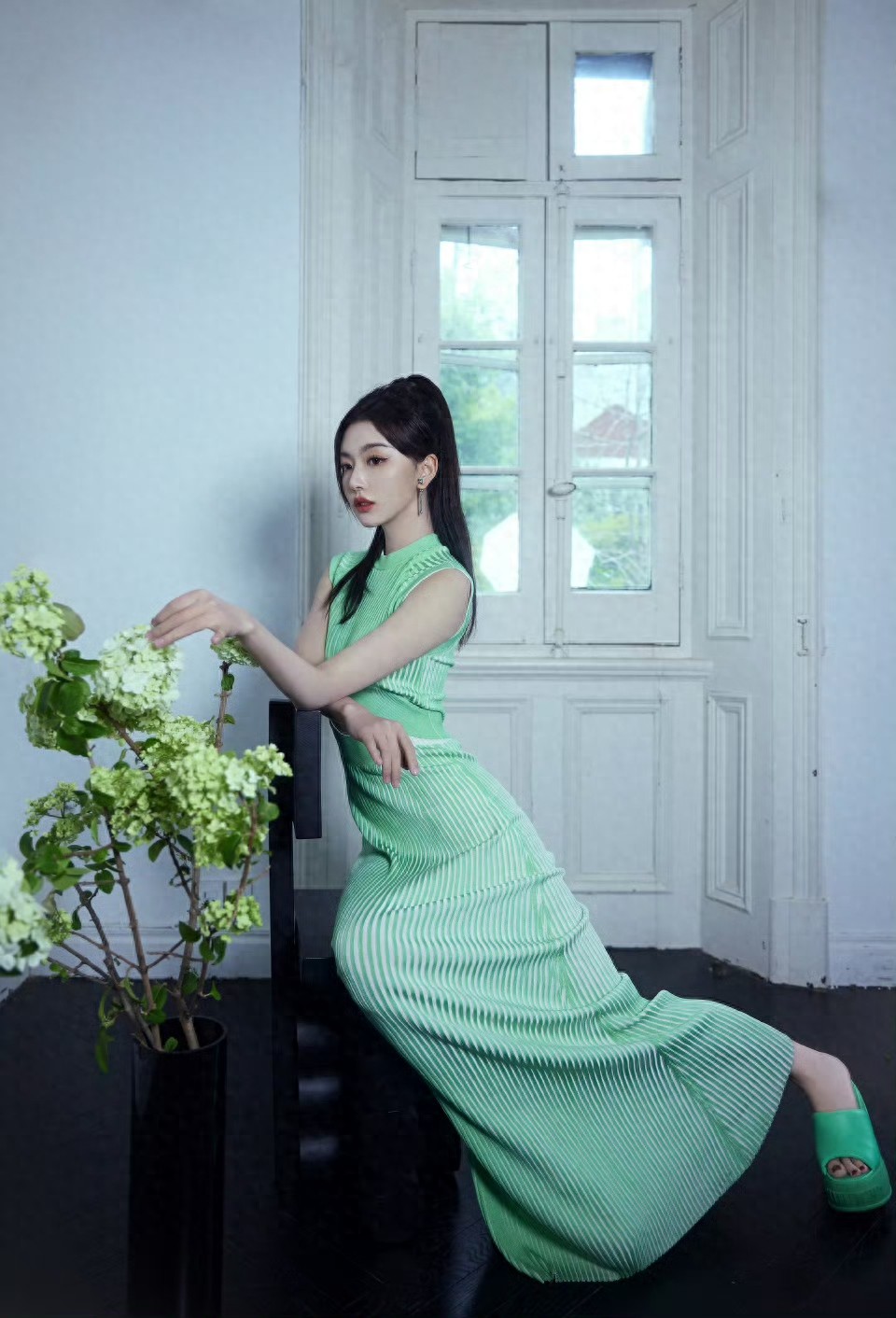 孔雪儿 绿色长裙