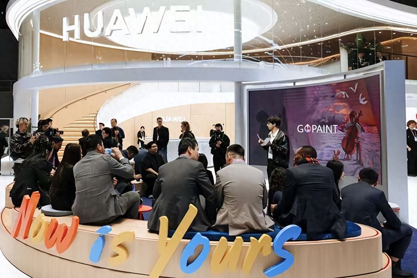 華為亮相 MWC 2026 硬核技術解鎖全場景智能體驗