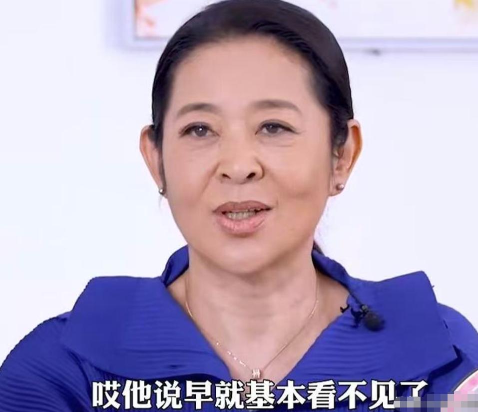 陈宝国近况令人揪心！发福显老像80岁，独子43岁不结婚是唯一心病