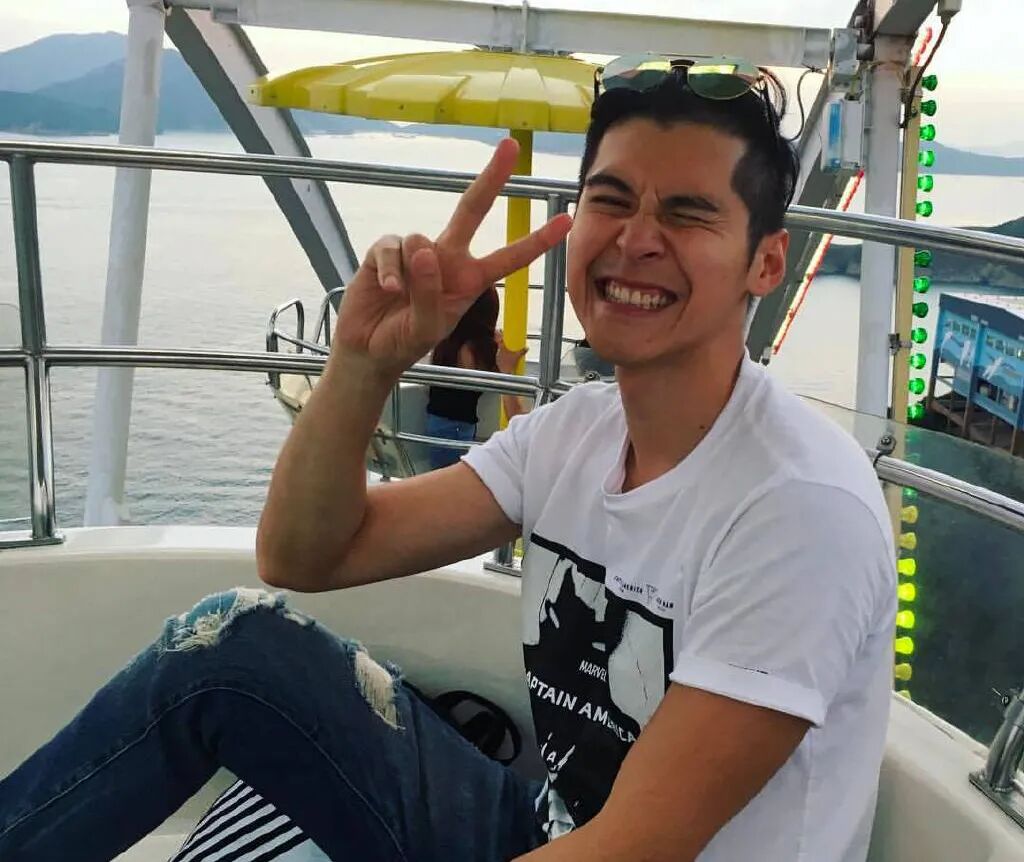 16岁已是人间尤物,4年换19个男人,最后找老实人接盘后收心做人妻