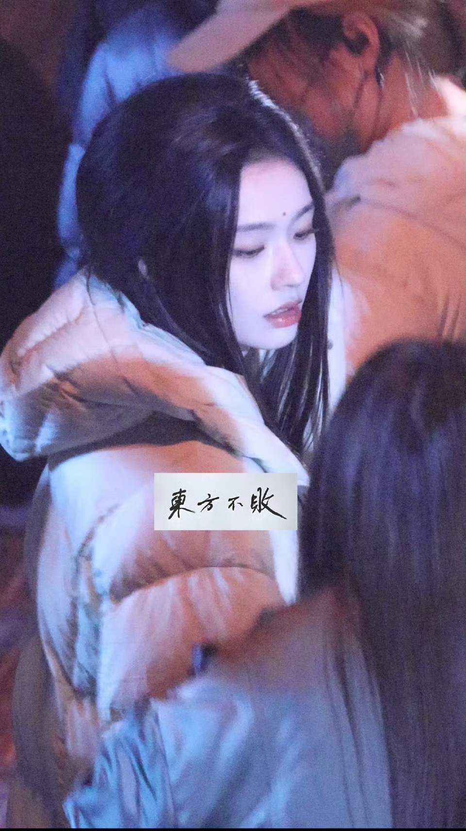 林允 《归鸾》红衣新路透 ???