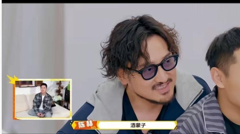 一声 “贤哥” 破十年僵局！王传君与爱情公寓决裂内幕彻底藏不住了