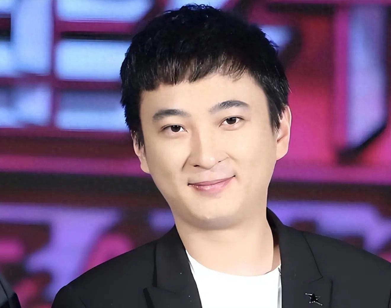 王思聪“绿”成这样！渣女千千万黄一鸣这种最可怕，王思聪栽了