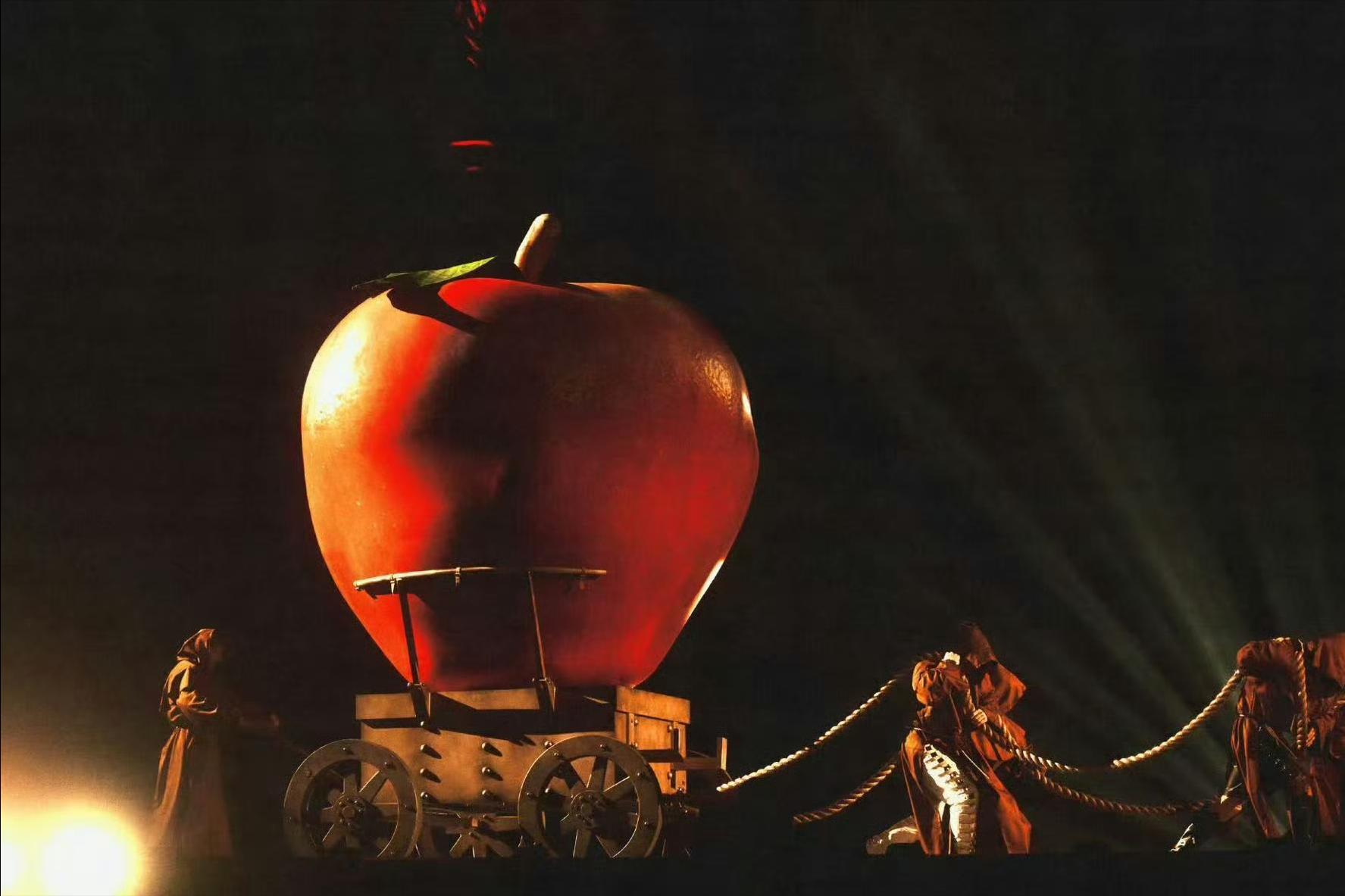 蔡依林发布声明，回应演唱会被举报事宜