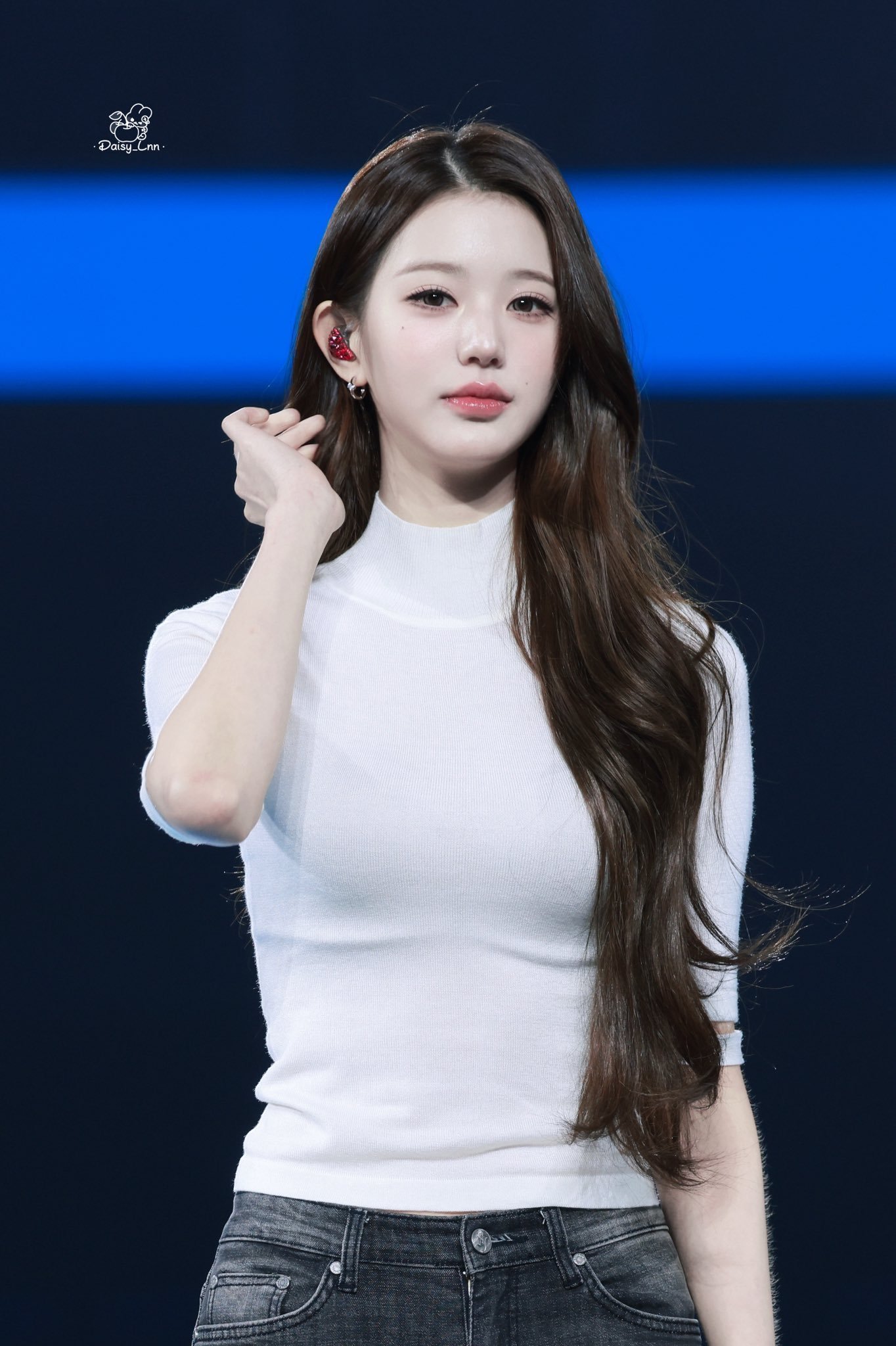 张元英 不愧是五女一 媚骨天成 魅力无双