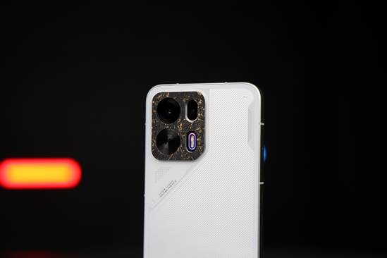 OPPO K15 Pro評測 超酷電競氛圍 極致性價比游戲體驗