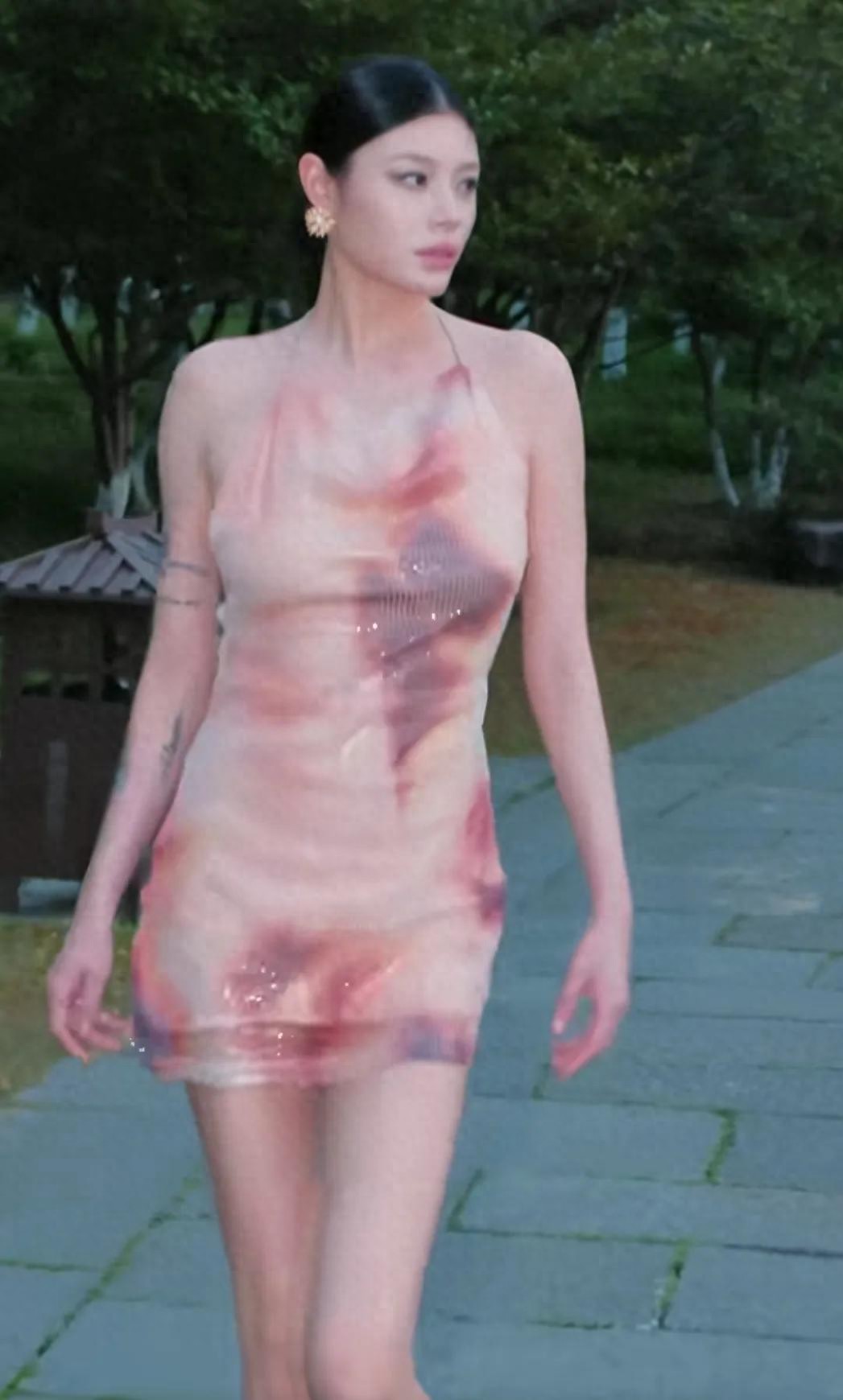 网友:汪峰祖宗18代都要感谢葛荟婕,她生了一个“超模版的自己”