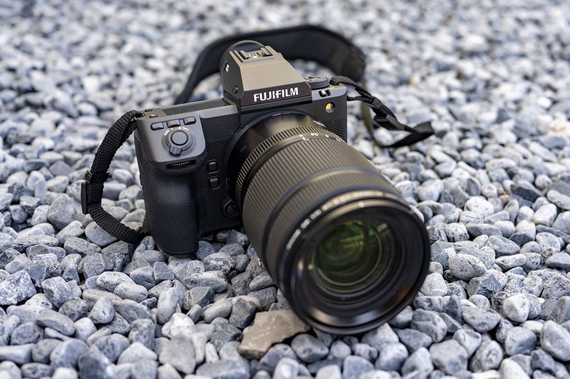 高性價比之選 解鎖中畫幅畫質新體驗