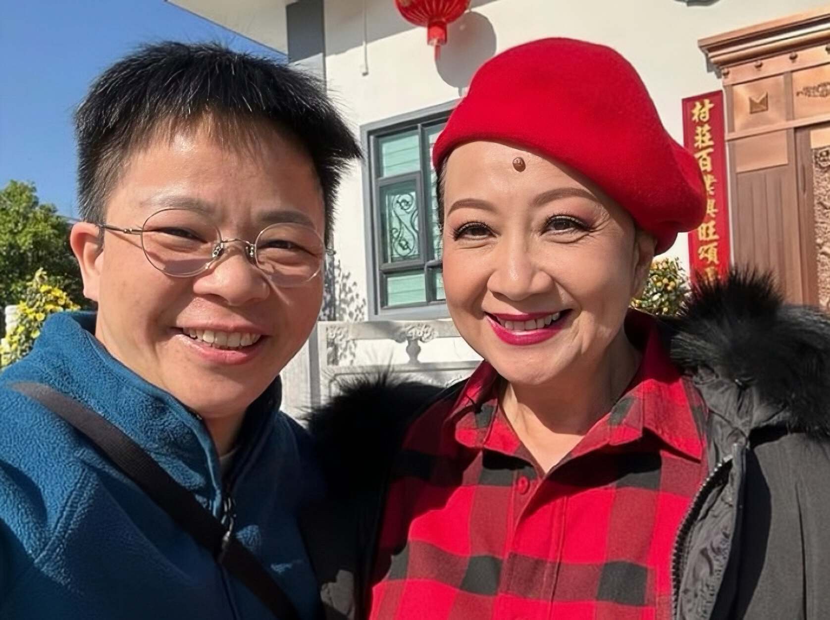 突发！香港知名传媒人骗取贷款被捕，和TVB知名女星传同性绯闻
