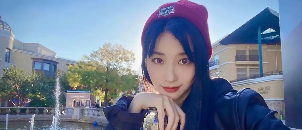 马景涛前妻诉苦喊穷小26岁现女友直接开撕这场家务事到底谁有理？