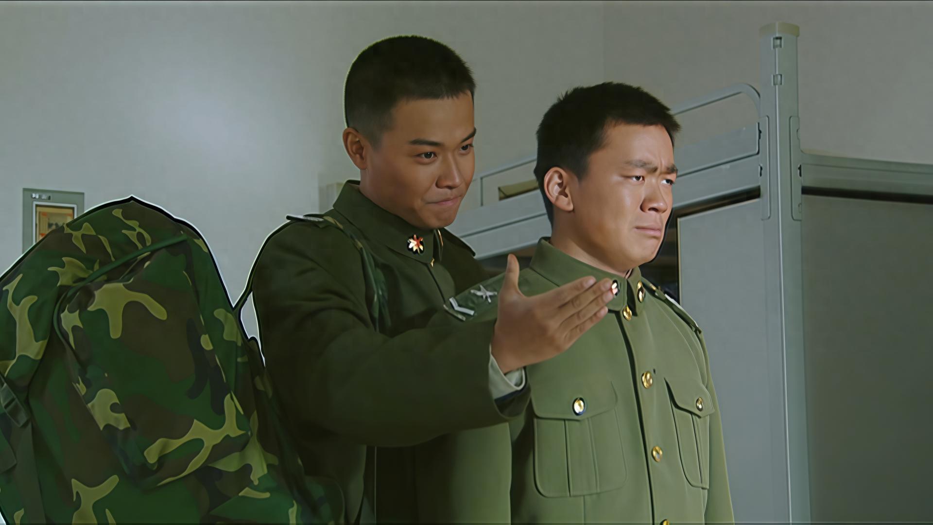 《士兵突击》以许三多的退伍费，能不能还完欠袁朗的20多万吗？