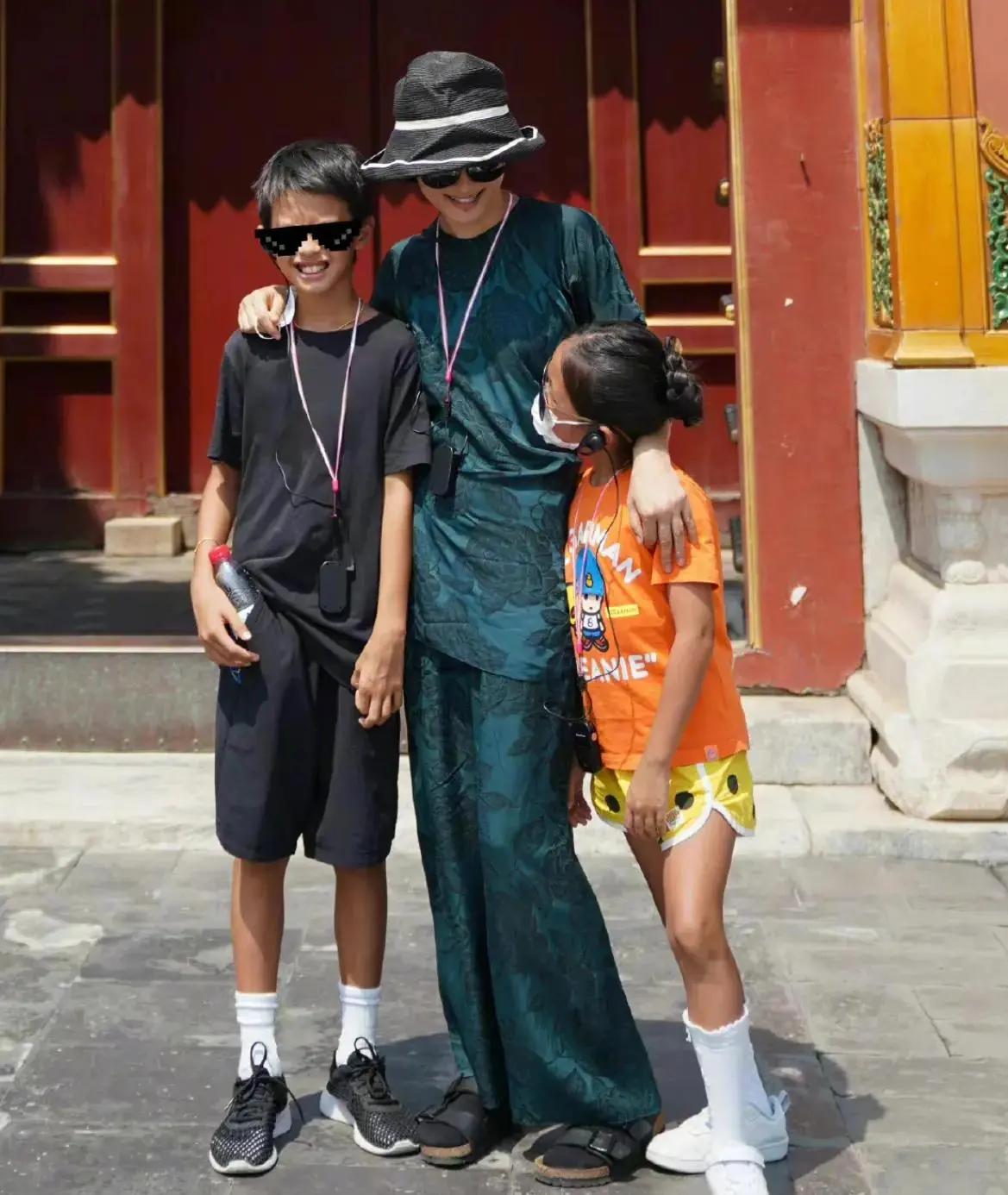 炸翻全网！孙俪14岁儿子等等近照曝光，化个妆直接演少年甄嬛